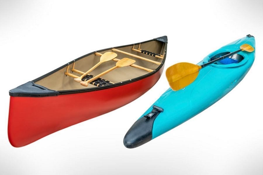 what is the difference between a canoe and a kayak