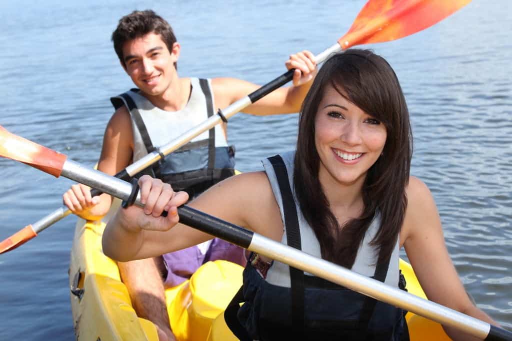 what to wear for kayaking